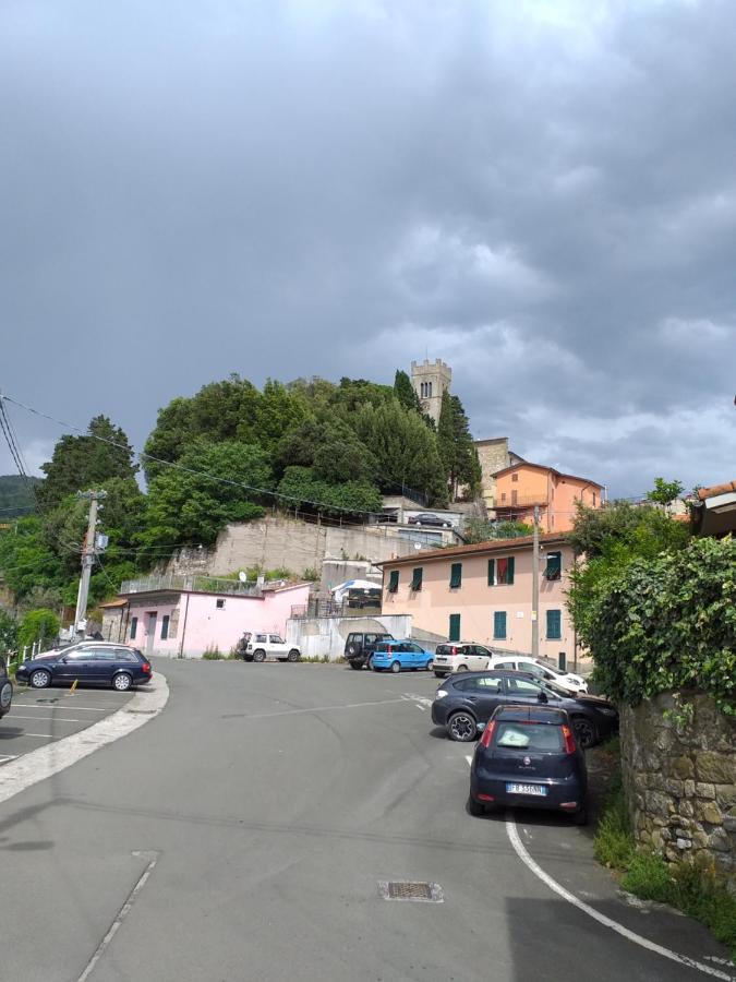 Casa Di Vecchio Borgo Villa Sarzana Eksteriør bilde